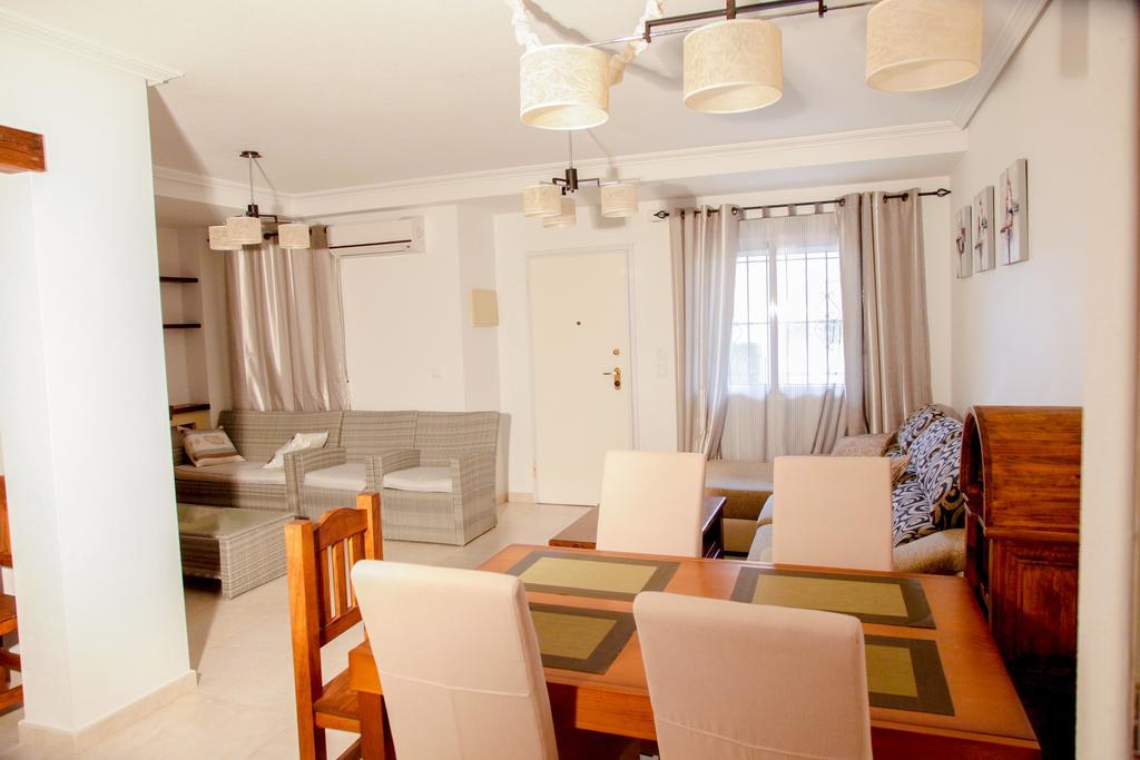 Apartment Altos De La Bahia X Torrevieja Værelse billede